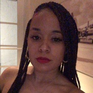 Meet your Posher, Carla